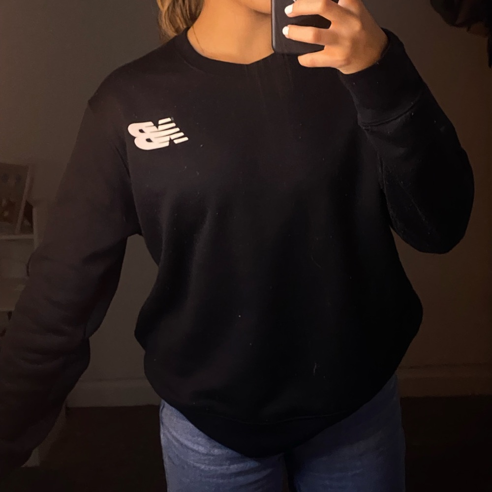 New balance, black sweater